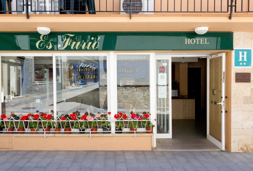 Hotel Es Furio Tamariu Eksteriør bilde